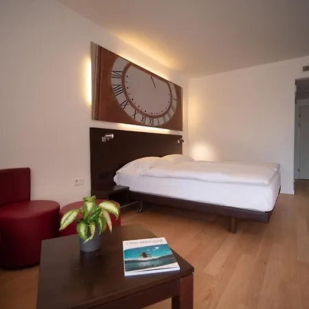 Otel La Meridiana, & Ascona