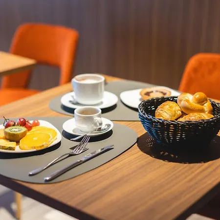 La Meridiana, & 酒店 4*