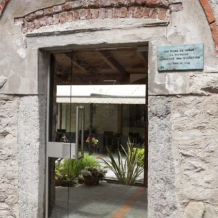 Otel La Meridiana, &