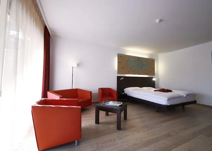 La Meridiana, & Hotell