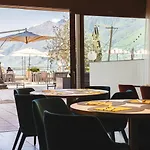 La Meridiana, & Hotel