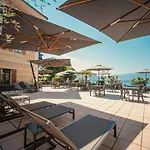 La Meridiana, & Hotel